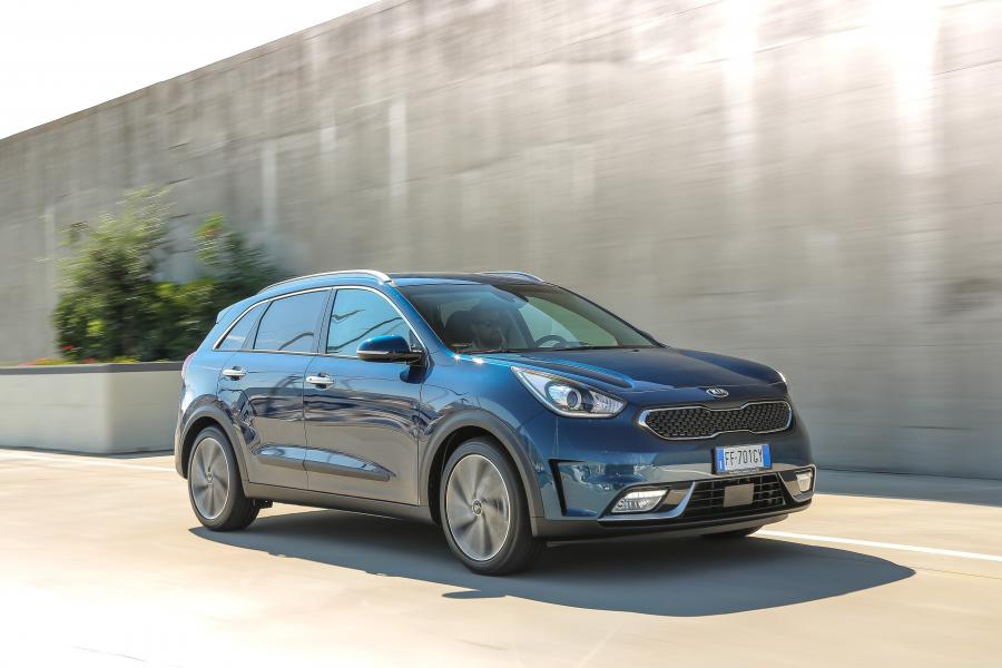  Kia Niro 2016 года  (WW) (фото 40 из 40)